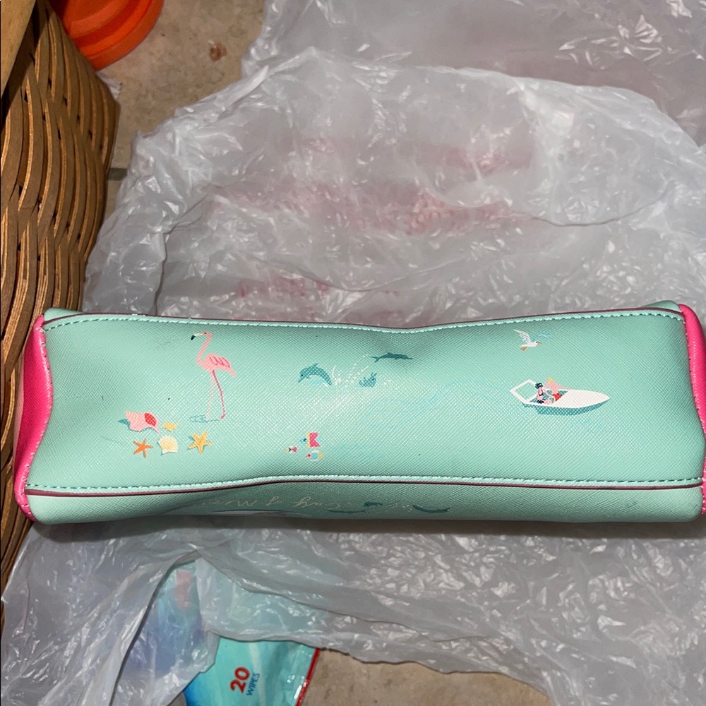 Spartina 449 Florida Carry All Travel Makeup Case - Picture 4 of 7